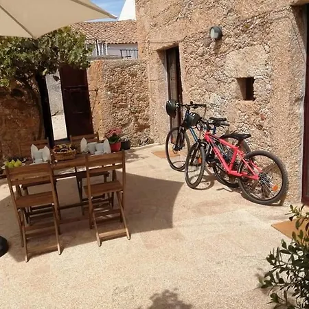 Casas Do Torreao 3 Casas De Local Сasa de vacaciones *