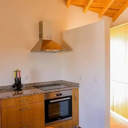 Holiday home Casas Do Torreao 3 Casas De Local *