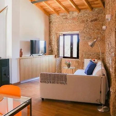 Holiday home Casas Do Torreao 3 Casas De Local *