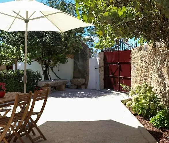 Casas Do Torreao 3 Casas De Local Alfaiates