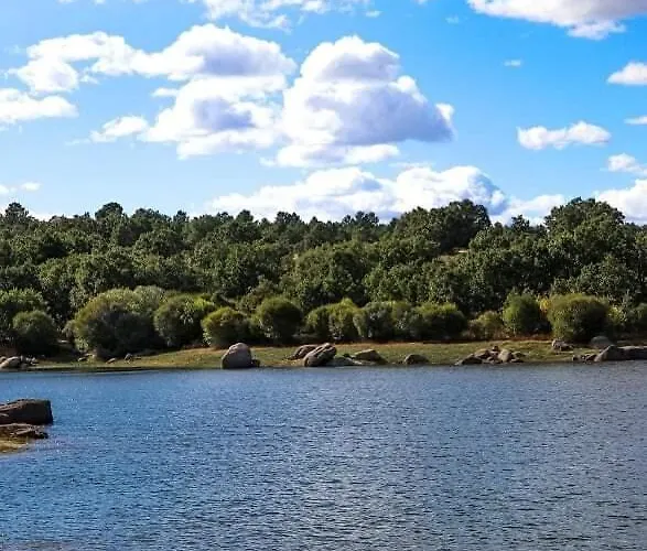 Casas Do Torreao 3 Casas De Local * Alfaiates